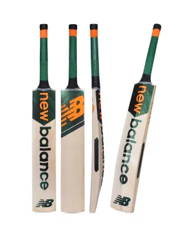 New Balance DC 1040 English Willow Cricket Bat - Boys/Junior (2022/23)