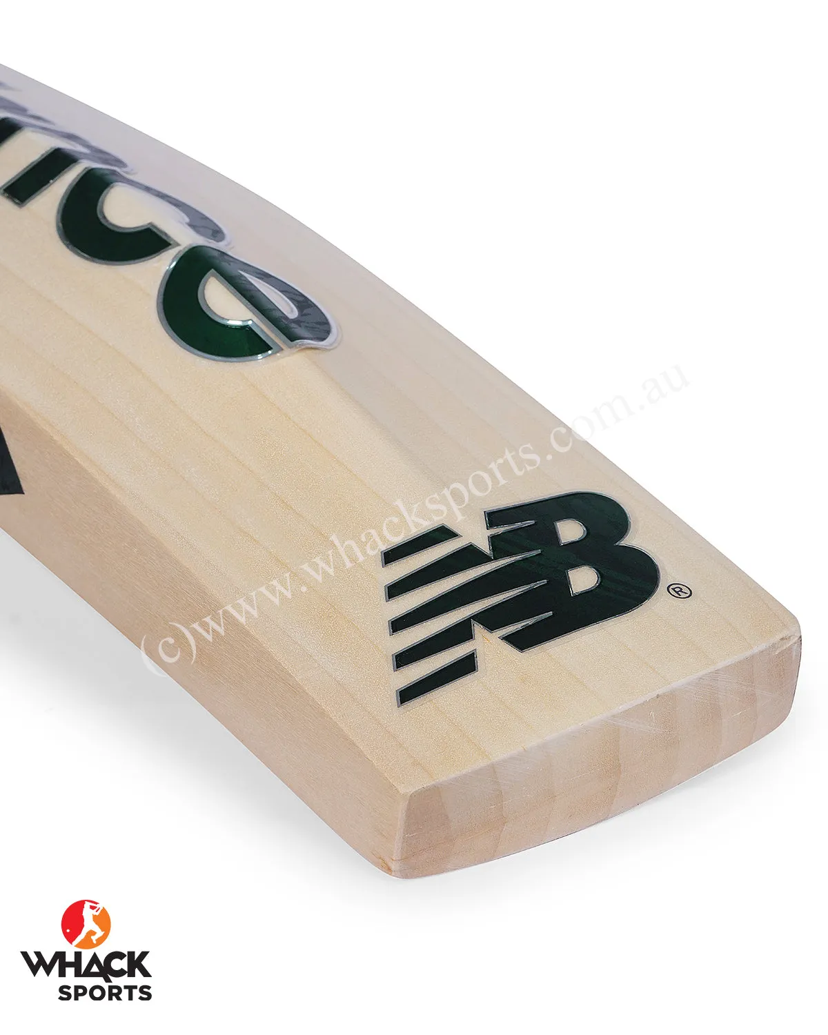 New Balance DC 1040 English Willow Cricket Bat - Boys/Junior (2022/23)