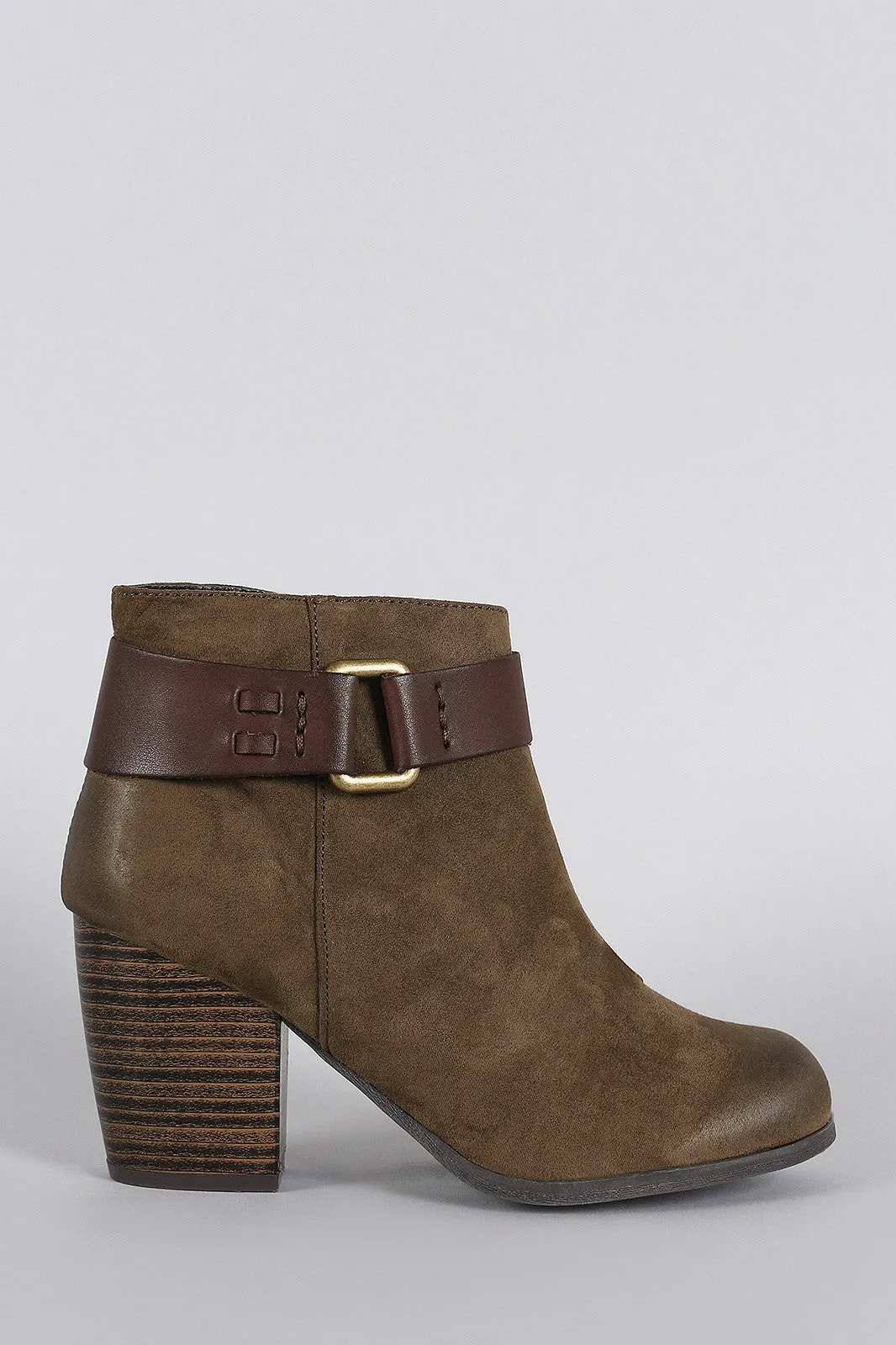 Qupid Suede Contrast Hardware Round Toe Heeled Ankle Boots