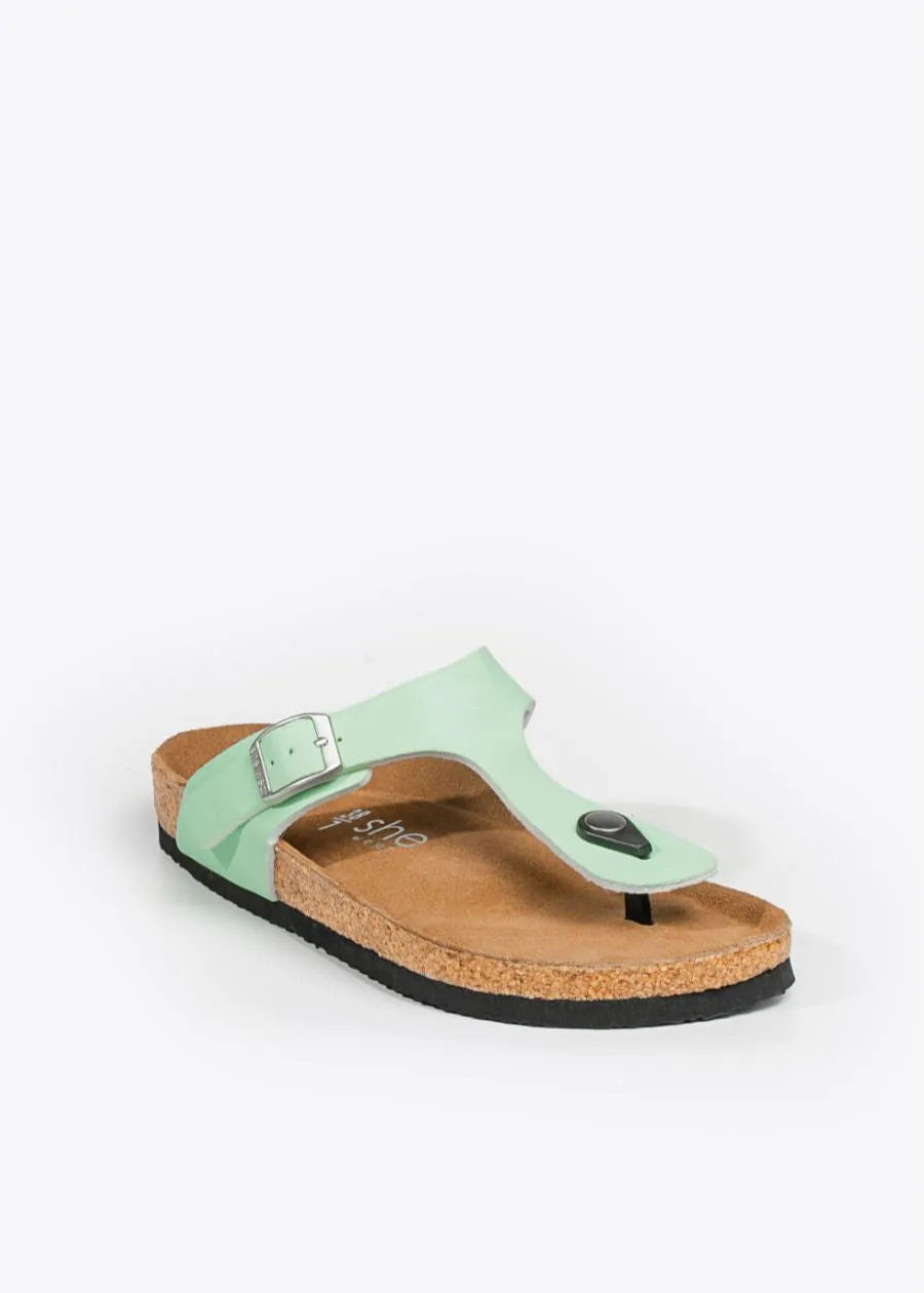 Wander: women's slide